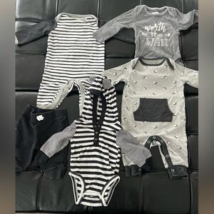 Gray and Black Baby Outfits, bundle of 5 pieces